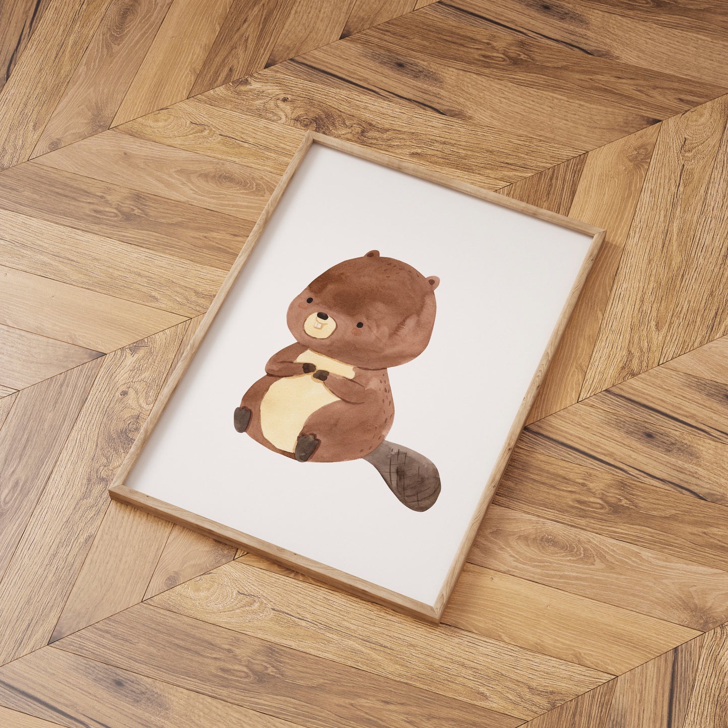 Poster Biber A3 & A4: Ein liebevoll illustriertes Kinderzimmerposter mit einem fröhlichen Biber in Aquarell, gedruckt auf hochwertigem, mattem Naturpapier. Gerahmt auf Parkettboden