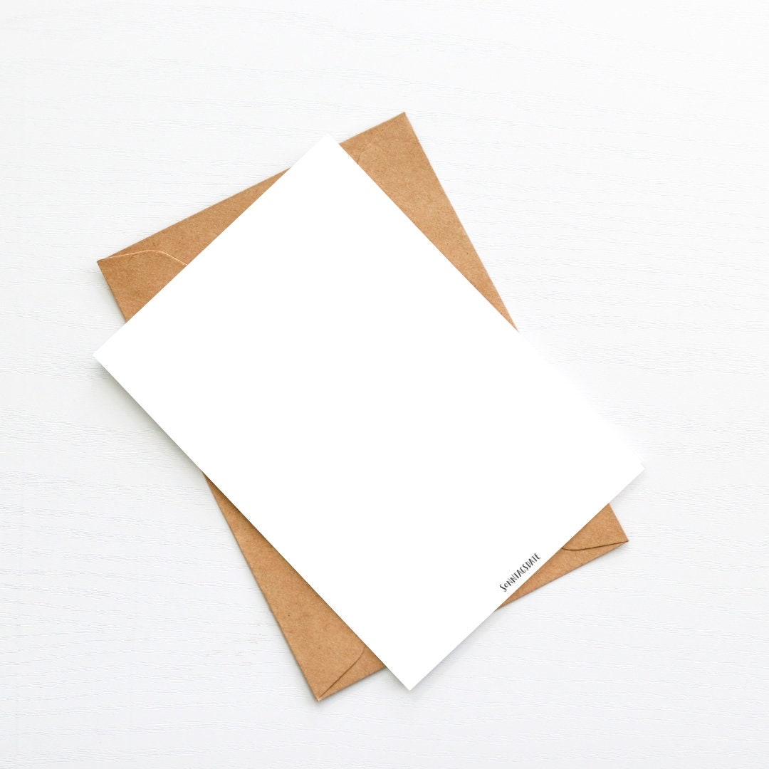 Weiße Karte mit Elefanten- und Entchenmotiv auf braunem Umschlag, gedruckt auf hochwertigem 300g Naturpapier. Perfekt für Genesungswünsche oder liebe Grüße.