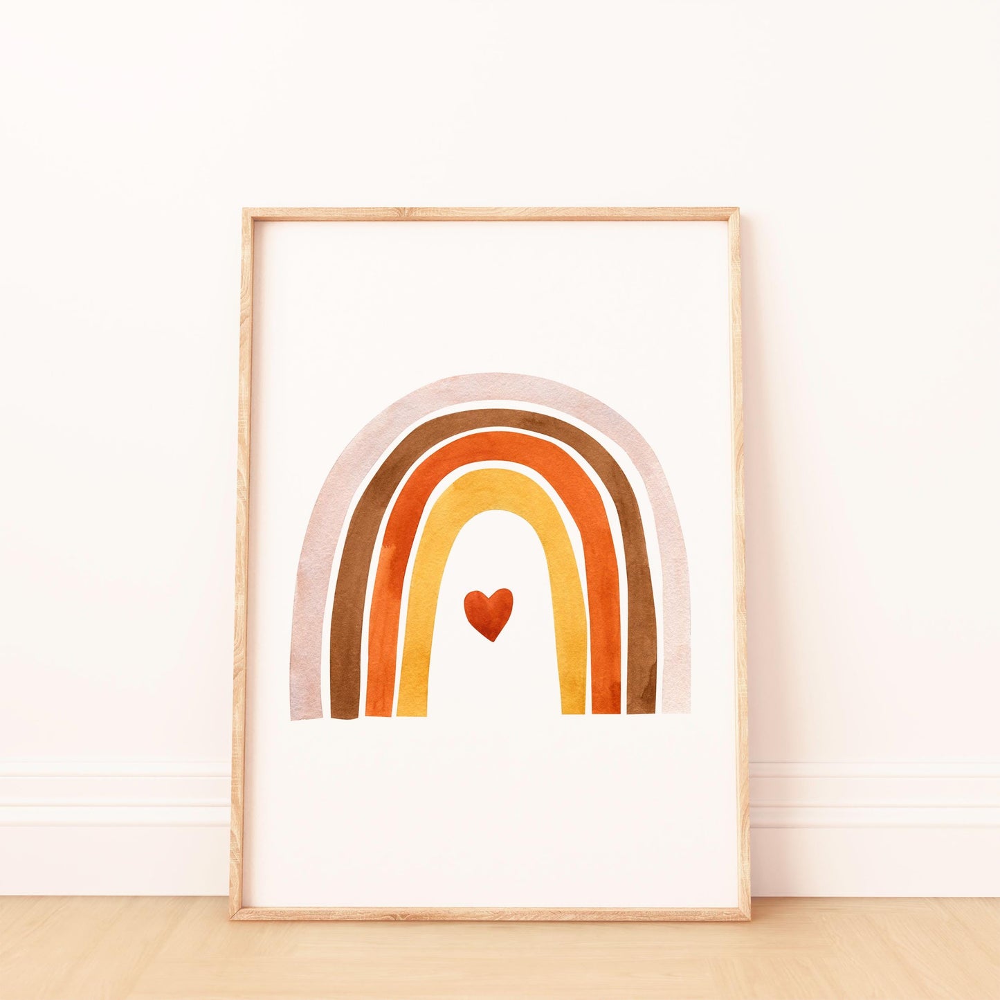 Poster Regenbogen mit Herz A4 & A3, zeigt einen Regenbogen mit Herz in einem Bilderrahmen, ideal für Kinderzimmerdeko. Hochwertiger Druck auf mattem Naturpapier.