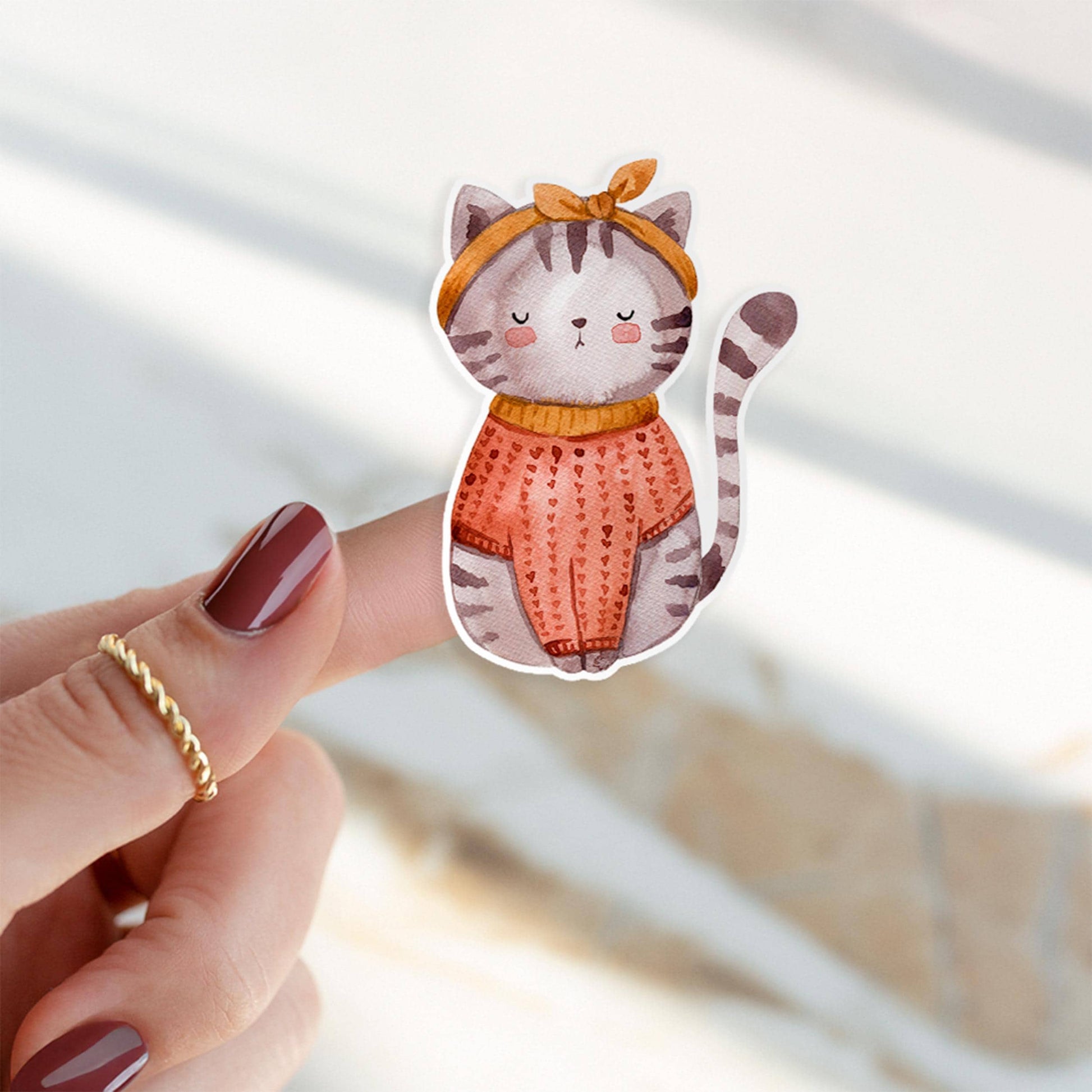 Geschenk-Set Katze 3-teilig: Karte in A6, magnetisches Lesezeichen und Katzen-Sticker. Ideal für Katzen- und Bücherliebhaber. Hochwertige Materialien, perfektes Geschenk.