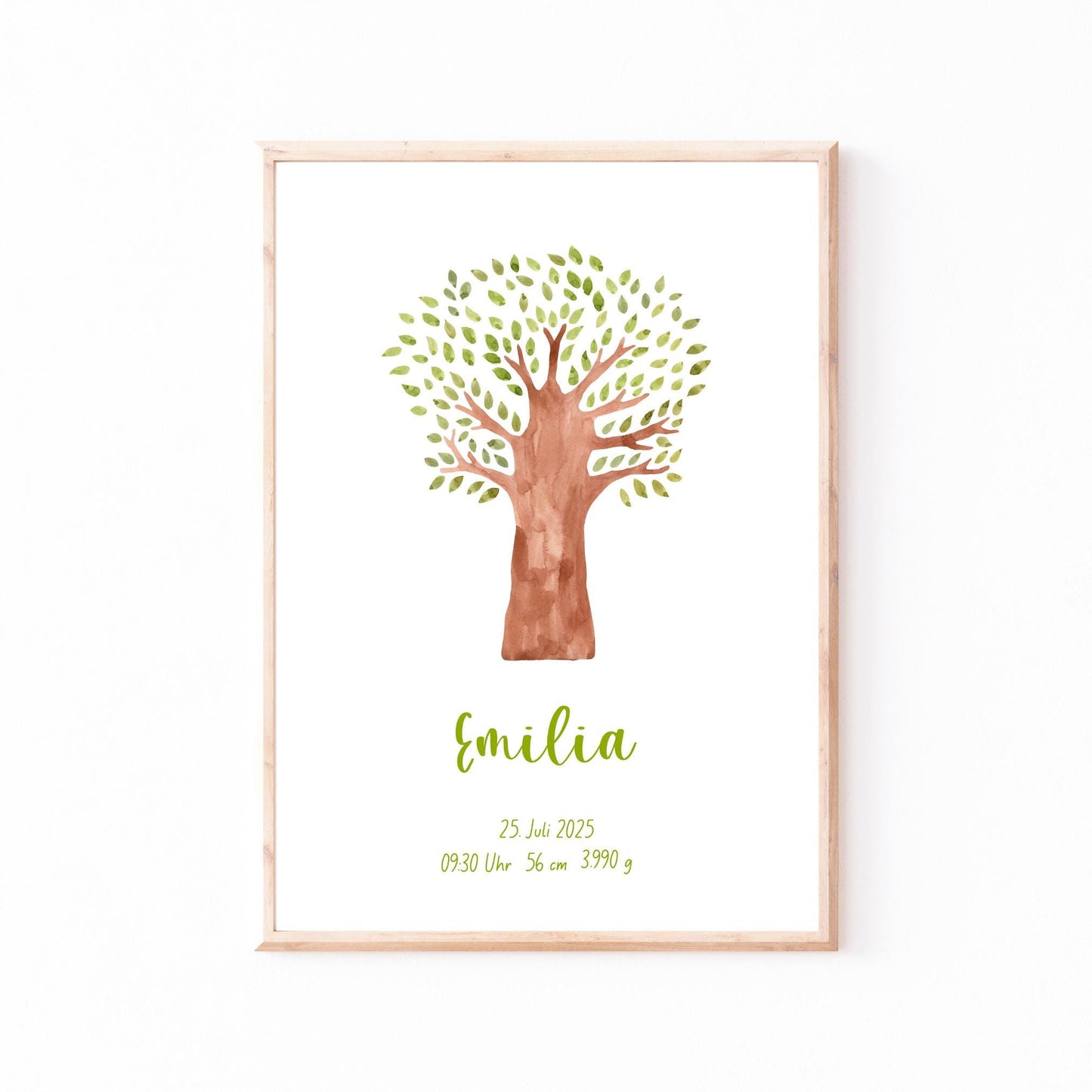 Geburtsposter Baum personalisiert mit einem Aquarellbaum, Name Emilia und Geburtsdetails auf Deutsch, ideal als dekoratives Andenken für das Kinderzimmer.