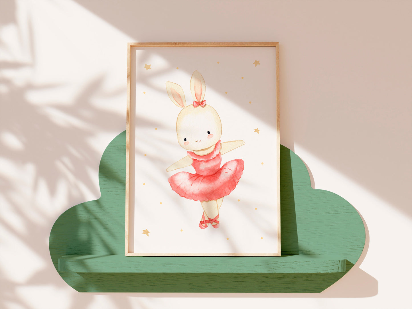 Ein gerahmtes Poster Ballerina Hase Spitze: Aquarell Hase in rosa Kleid, perfekt für Kinderzimmer, in Größen A4 und A3 erhältlich.