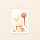 Poster Hase mit Tee & Herbstlaub in A4 und A3, ideal für Kinderzimmerdekoration. Gedruckt auf hochwertigem 300g Naturpapier, ohne Rahmen erhältlich.