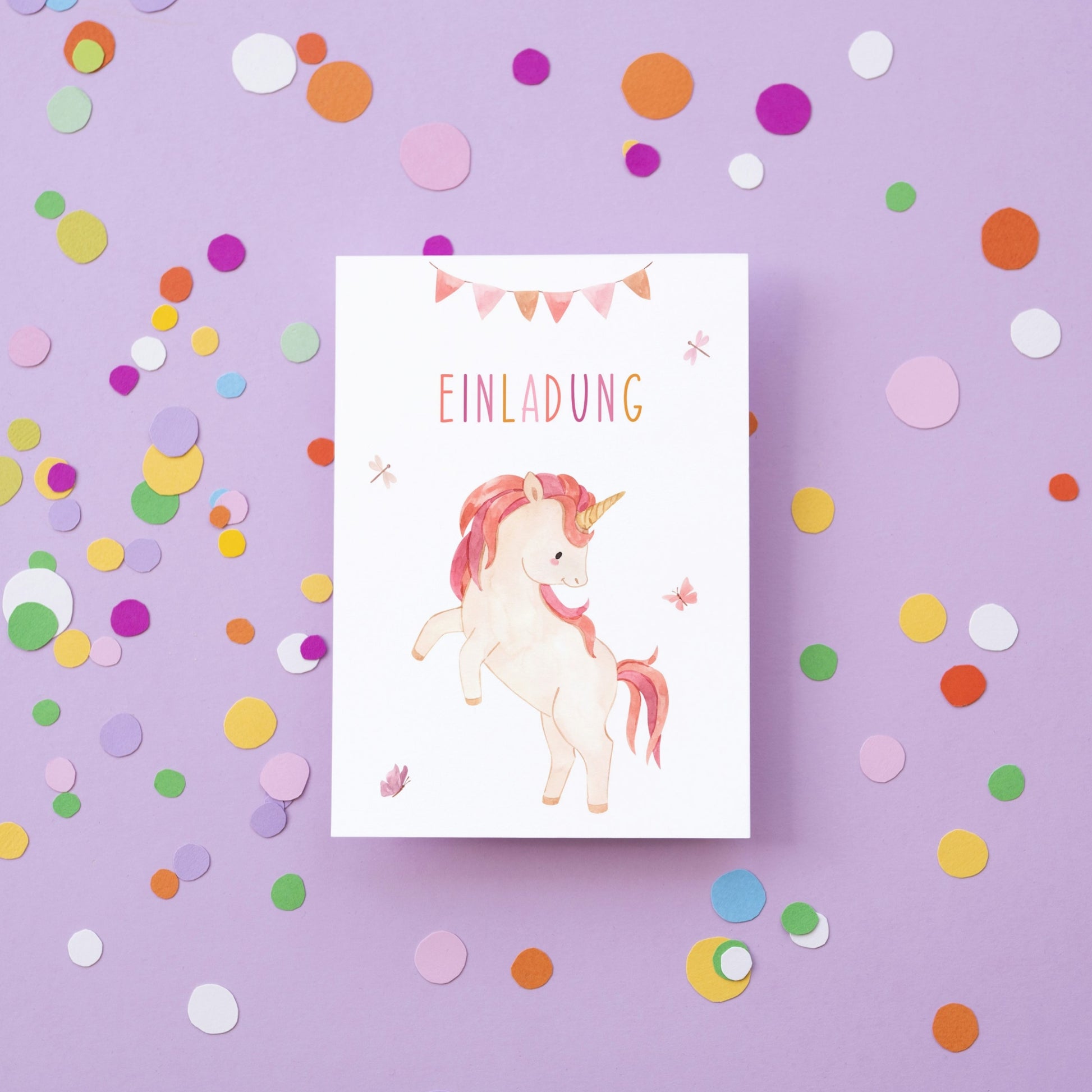 Einladung Kindergeburtstag Einhorn A6: Karte mit liebevollem Einhorn-Design, ideal für Kindergeburtstage. Hochwertiges mattes Naturpapier, einfach auszufüllen.