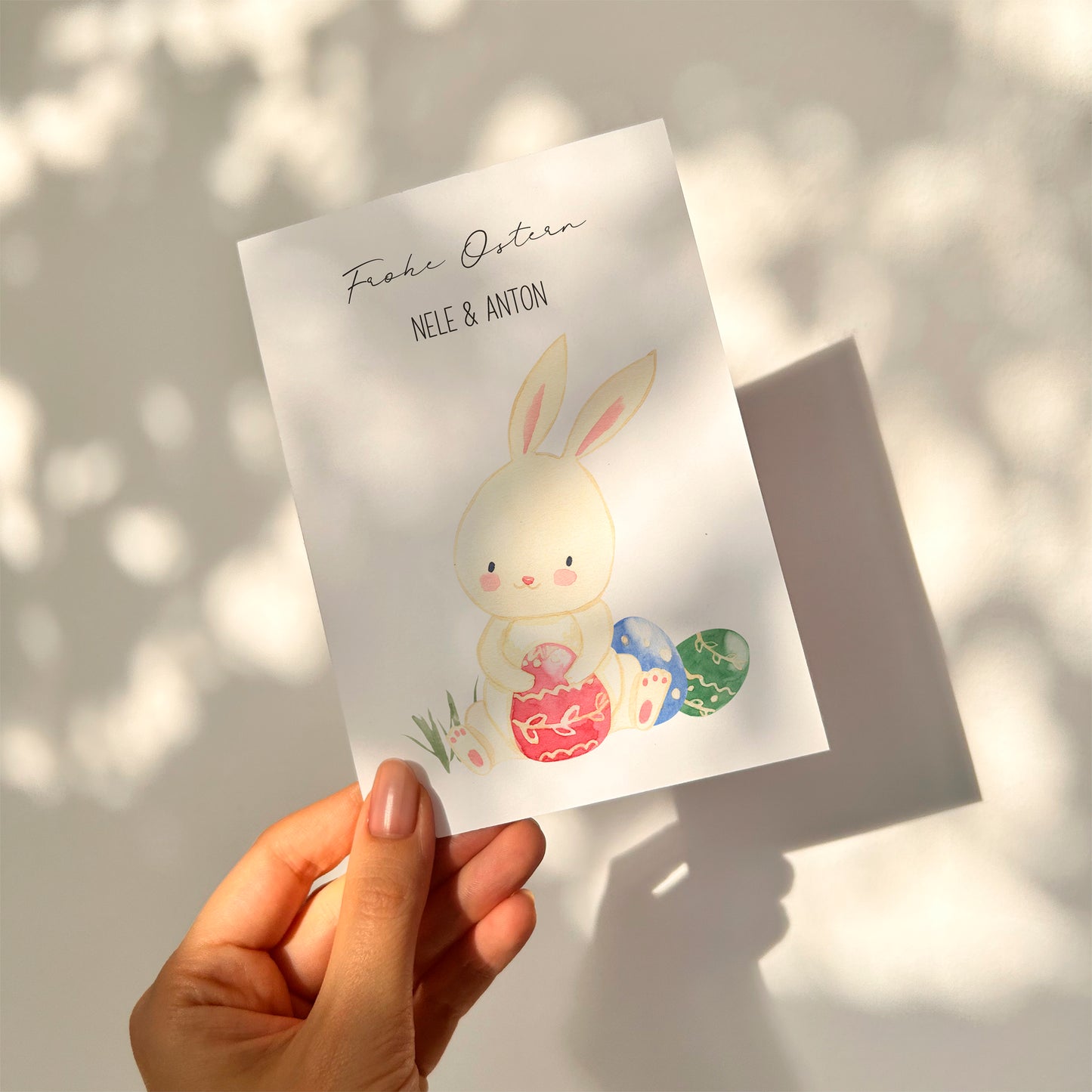 Personalisiert Osterkarte Hase mit Ostereiern A6