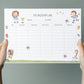 Stundenplan Fußball A4: Blanko-Stundenplan mit Fußball-Tieren in Fußballtrikots, umgeben von Sportmotiven, auf A4-Naturpapier, laminiert, wiederverwendbar mit abwischbarem Marker.