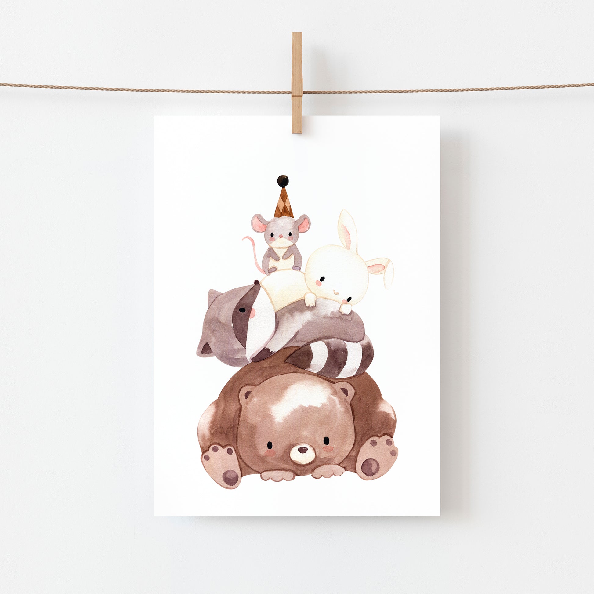 Karte Kindergeburtstag Tierpyramide A6: eine Gruppe Tiere aufeinander, als Aquarell auf hochwertigem 300g Naturpapier gedruckt. Perfekt als Glückwunschkarte oder Einladung. 