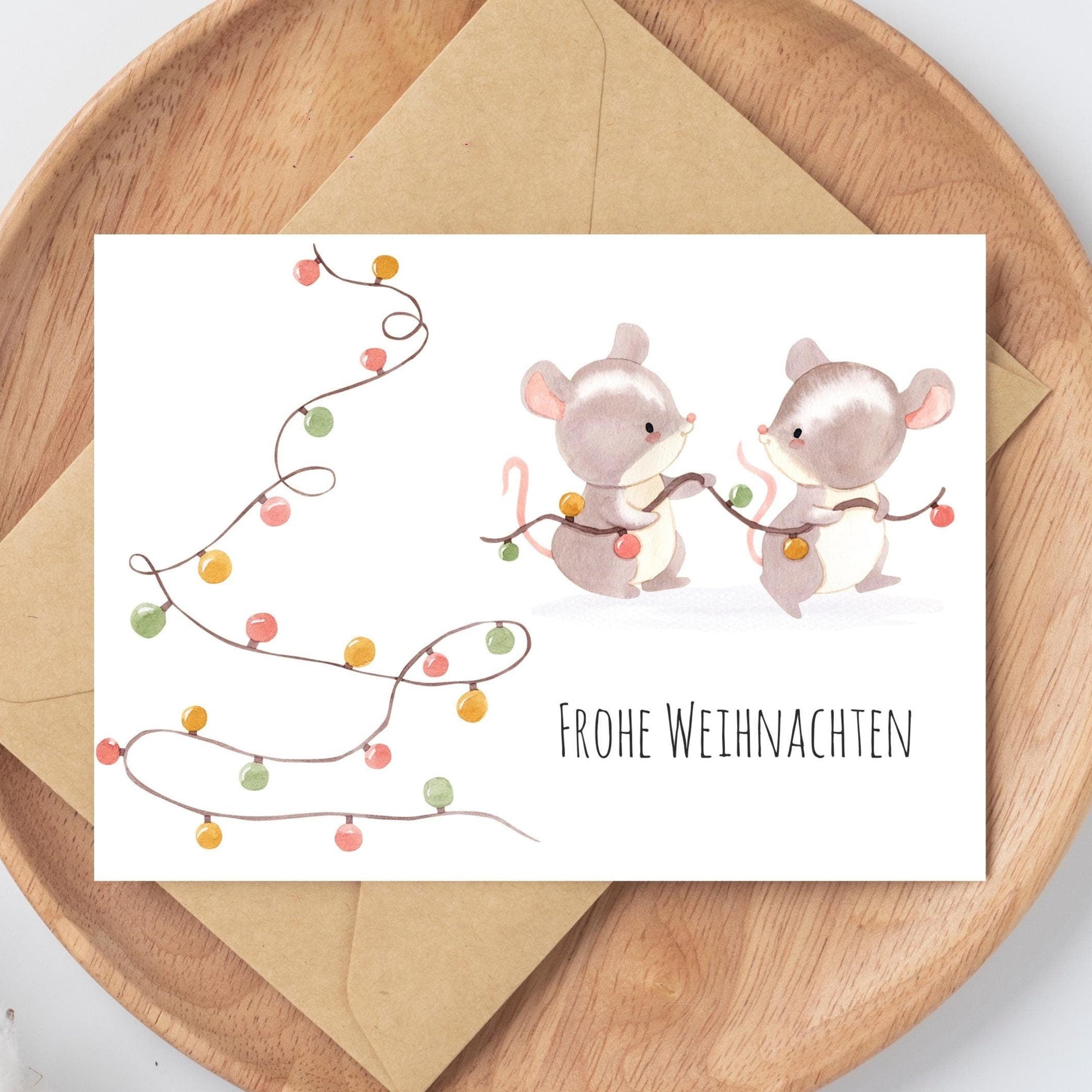 Weihnachtskarte Mäuse & Lichterketten Frohe Weihnachten A6, zwei Mäuse mit Lichterketten in Aquarell auf hochwertigem Naturpapier, perfekt für Weihnachtsgrüße.