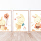 Poster Hase mit Tee & Herbstlaub A4 & A3: Aquarell eines Hasen, der eine Tasse hält, perfekt als Kinderzimmerdeko oder Geschenk. Hochwertig auf 300g Naturpapier gedruckt.