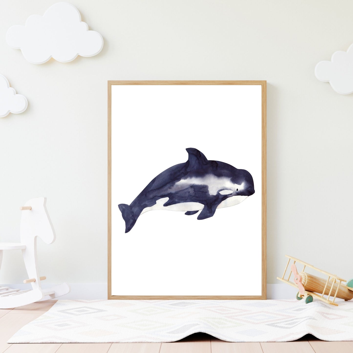 Poster Orca A4 & A3: Ein handgemaltes Walposter auf hochwertigem, mattem 300g Naturpapier, ideal als Kinderzimmerdeko oder Geschenk.