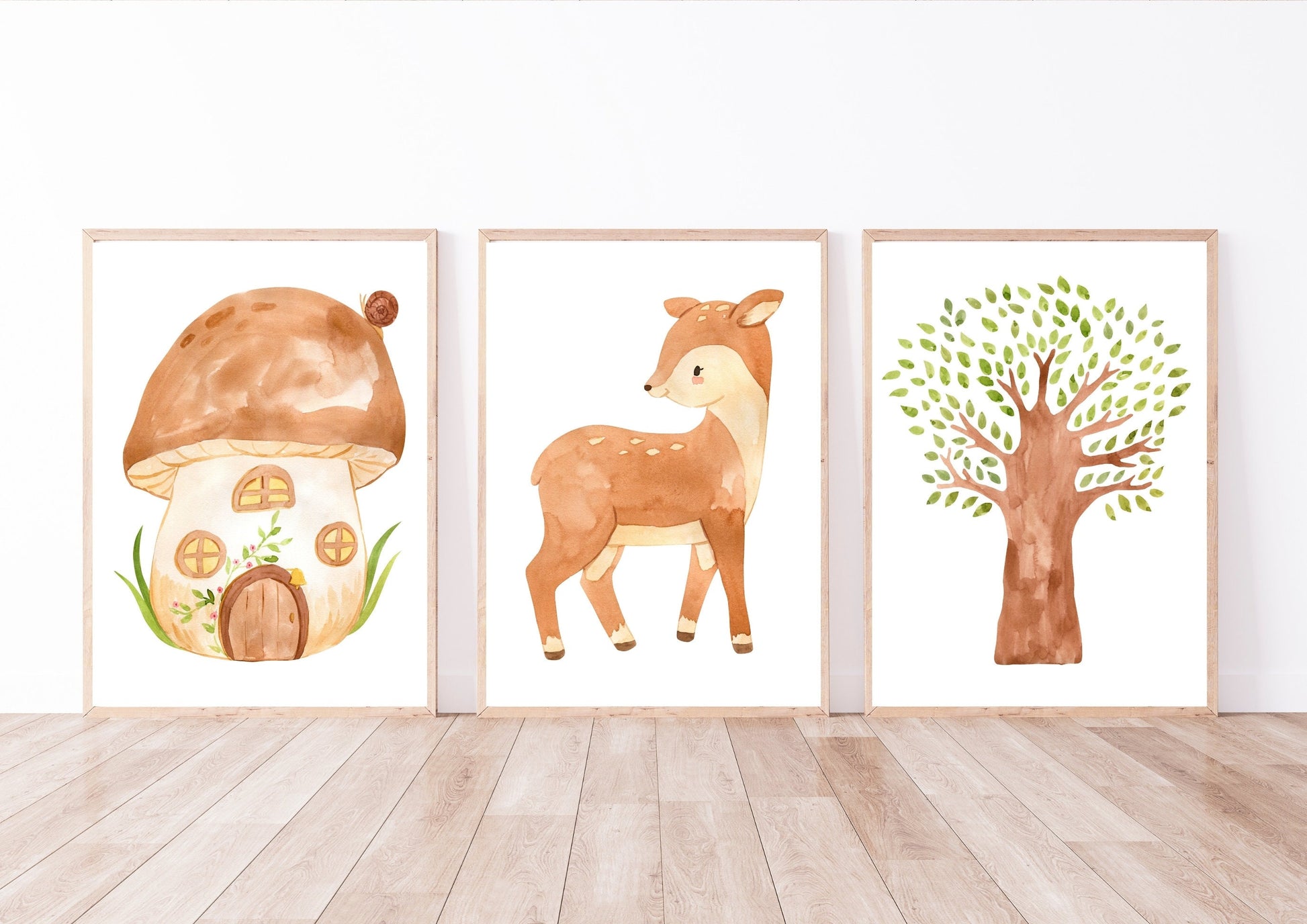 Poster Reh Wald A4 & A3: Aquarell eines Rehs auf hochwertigem Naturpapier, ideal als Kinderzimmerdeko oder Geschenk, in den Größen A4 und A3 erhältlich.