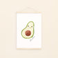 Namensposter Avocado A3 & A4: Minimalistisches Poster mit cartoonhafter Avocado-Hälfte und handschriftlichem Matteo. Perfekt personalisierbar für Kinderzimmerdekoration.